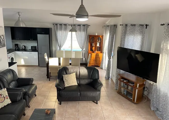 Vila Kristin, Coral Bay Pegeia