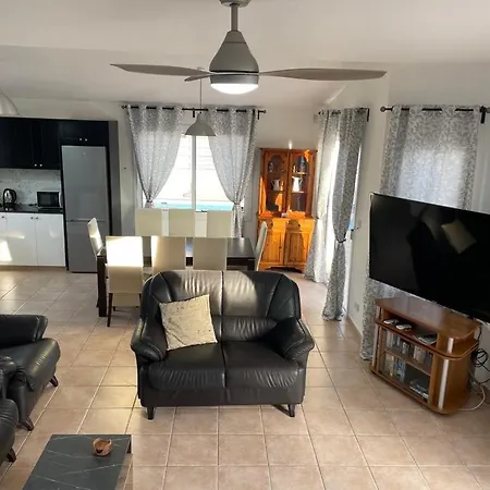 Villa Kristin, Coral Bay Peyia