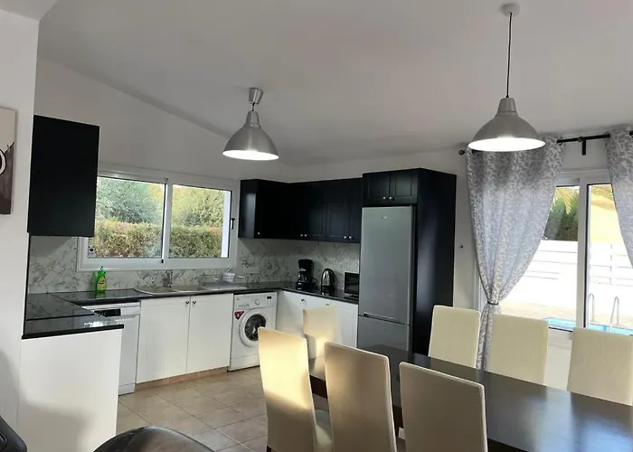 فيلة Kristin, Coral Bay *